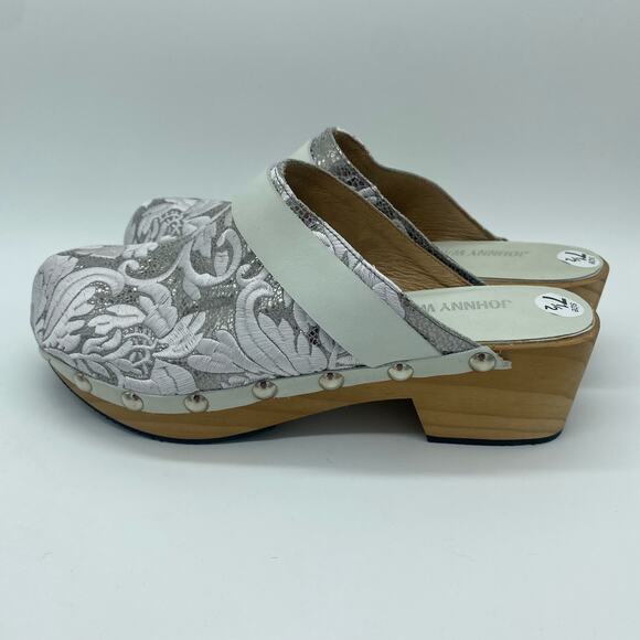 Johnny Was Women size 7.5 / 8.5 Dormi Silver Green Leather Brocade Wooden Clogs - Picture 4 of 10